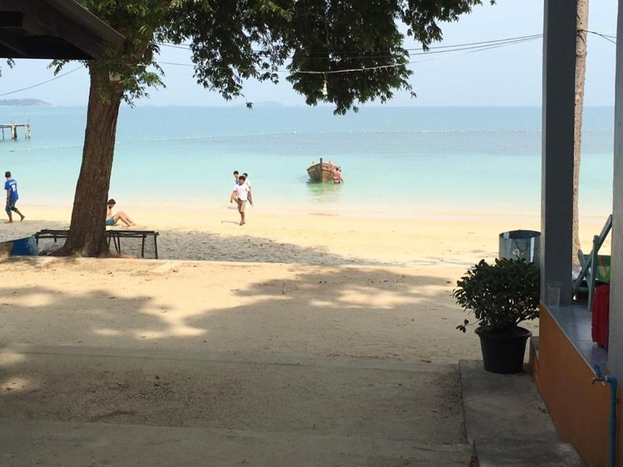 ลุงดำฮัทบีช Hotel Szamed-sziget Kültér fotó