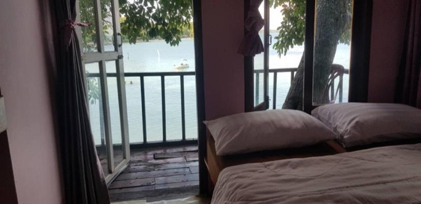 ลุงดำฮัทบีช Hotel Szamed-sziget Kültér fotó