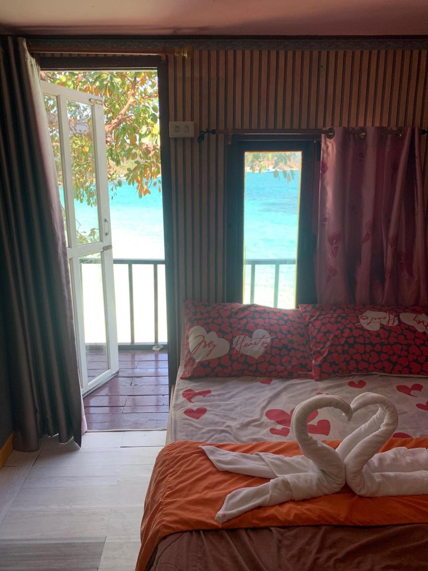 ลุงดำฮัทบีช Hotel Szamed-sziget Kültér fotó