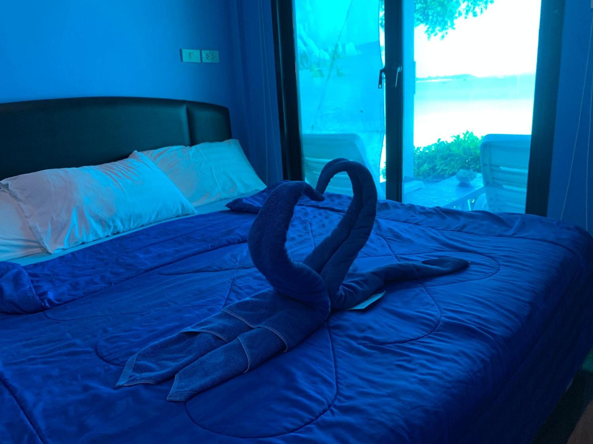ลุงดำฮัทบีช Hotel Szamed-sziget Kültér fotó